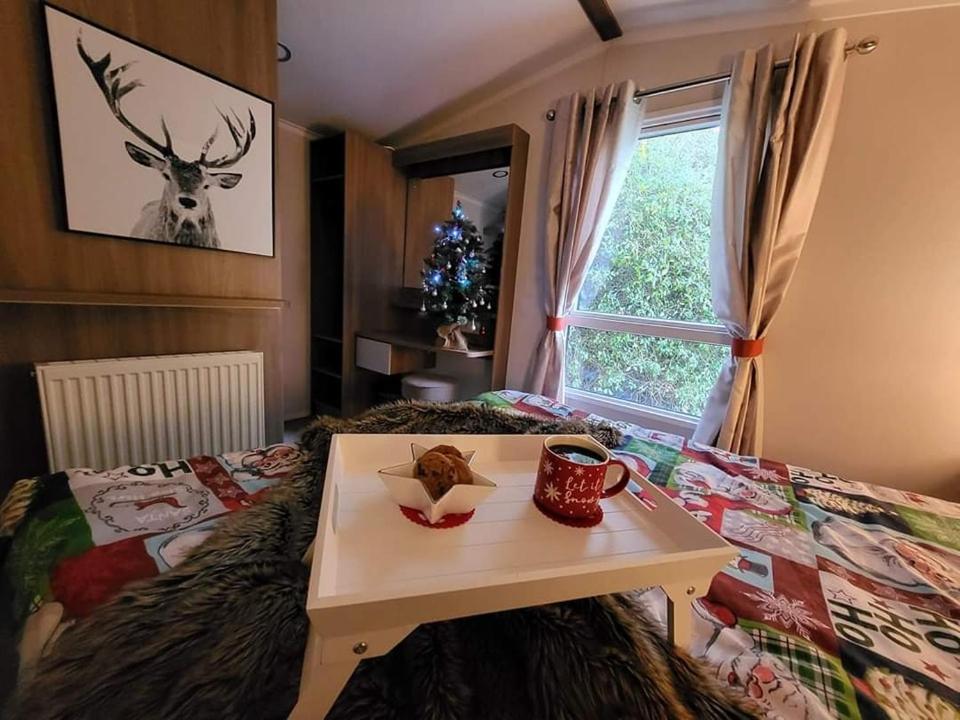 5 Geranium, Holiday Home In Oakdene Forest Park فيرنداون المظهر الخارجي الصورة